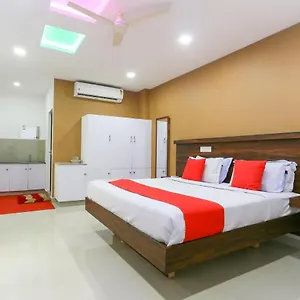 Hotel Oyo 69396 Michaels Residency ***